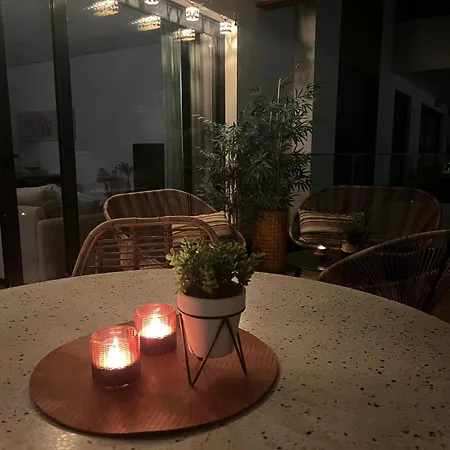 Middle Views דירה *